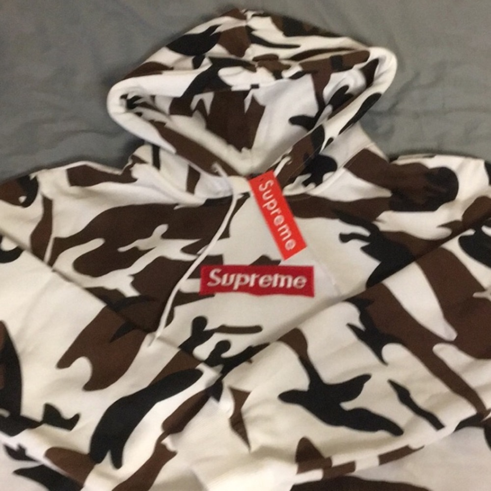 Supreme logo hoodie